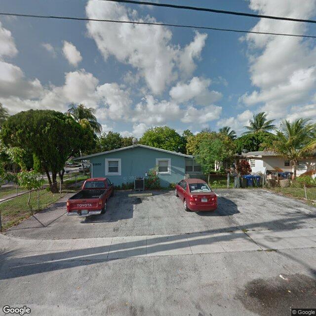 5900 NW 19th St
